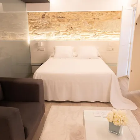 Montes Hotel 2*