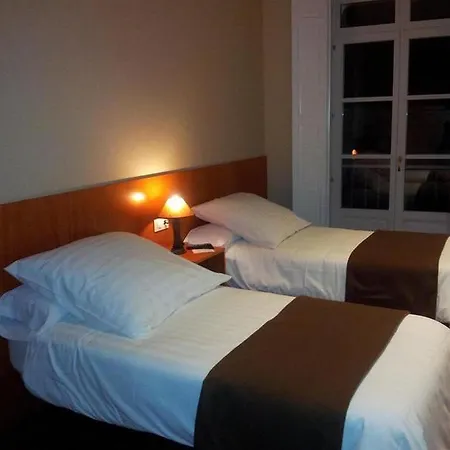 Hotel Montes 2*