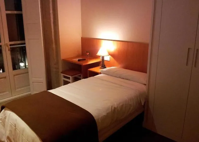 Hotel Montes 2*